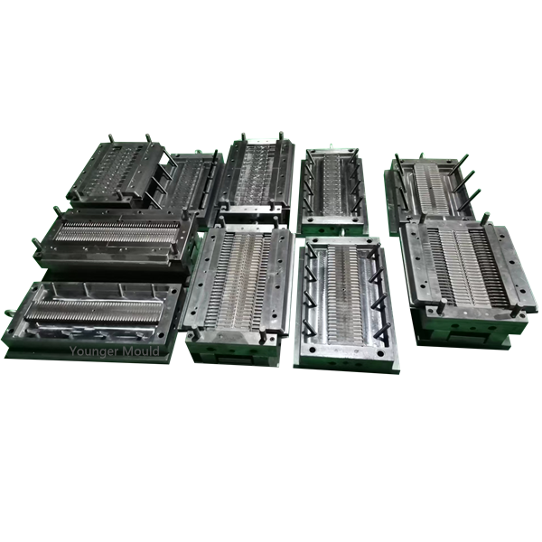 Wall Plug Mould